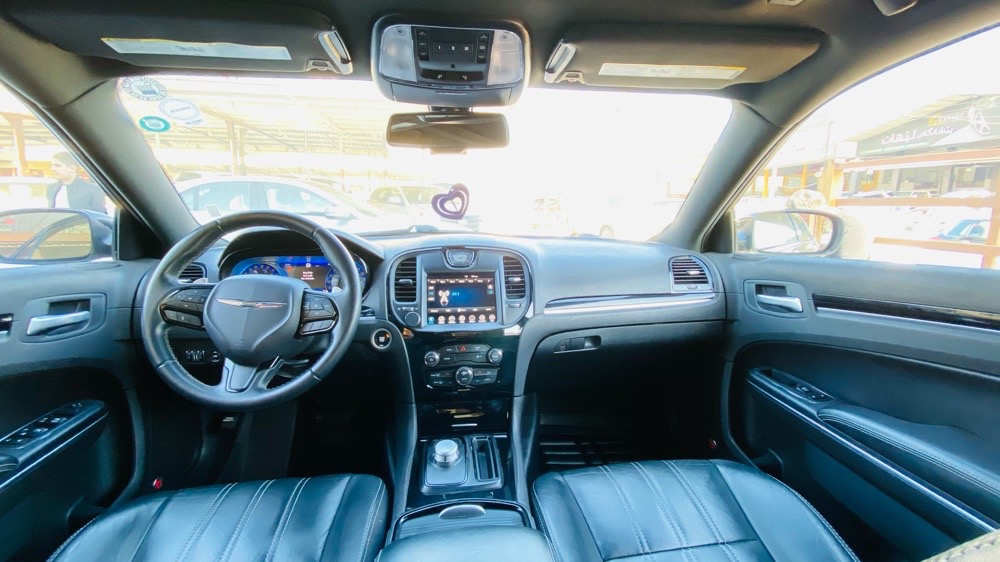Chrysler 300